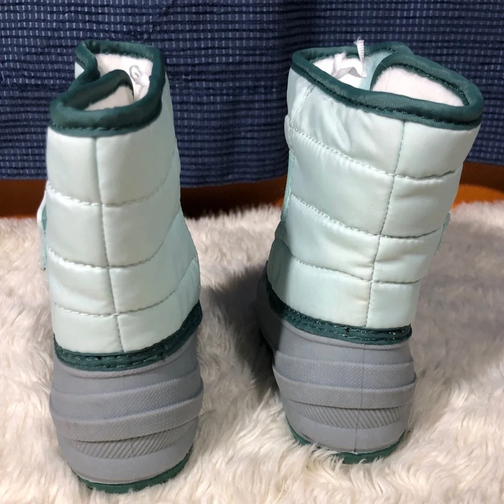 Cat & Jack Kids Snow Boots